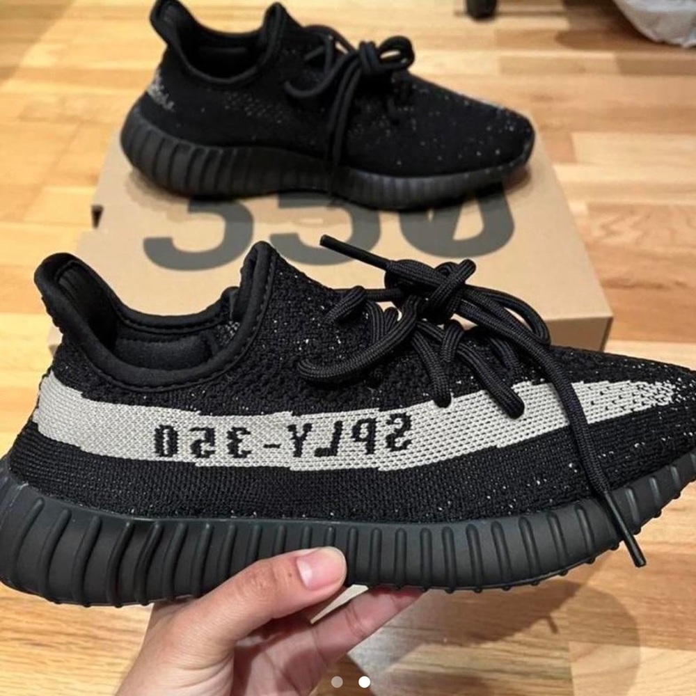 #Adidas #Yeezy #Boost #350 V2 #Oreo